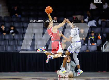 Thumbnail 1 in Millard North vs. Omaha Westside photogallery.
