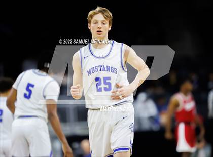 Thumbnail 2 in Millard North vs. Omaha Westside photogallery.