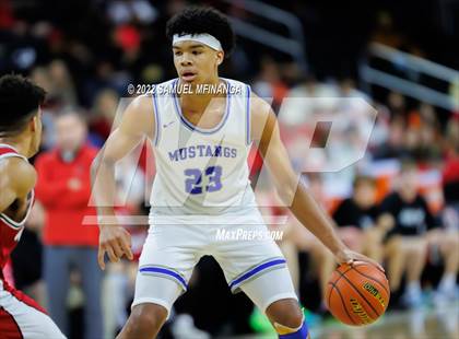 Thumbnail 3 in Millard North vs. Omaha Westside photogallery.