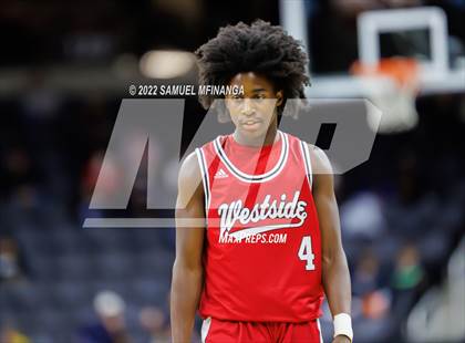 Thumbnail 2 in Millard North vs. Omaha Westside photogallery.