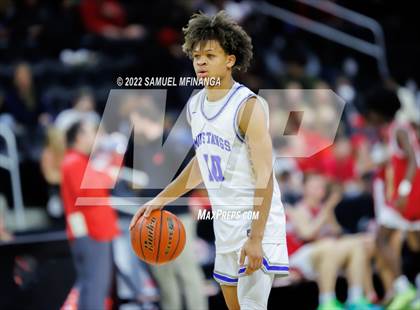 Thumbnail 3 in Millard North vs. Omaha Westside photogallery.