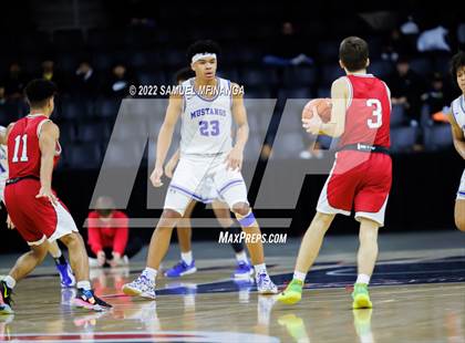 Thumbnail 2 in Millard North vs. Omaha Westside photogallery.