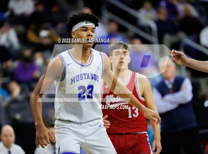 Thumbnail 3 in Millard North vs. Omaha Westside photogallery.