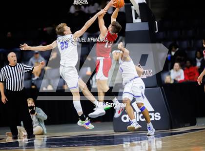 Thumbnail 2 in Millard North vs. Omaha Westside photogallery.