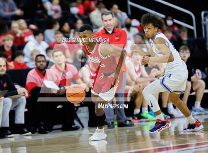 Thumbnail 2 in Millard North vs. Omaha Westside photogallery.