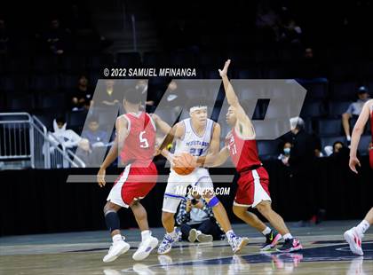 Thumbnail 1 in Millard North vs. Omaha Westside photogallery.