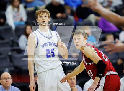 Thumbnail 2 in Millard North vs. Omaha Westside photogallery.
