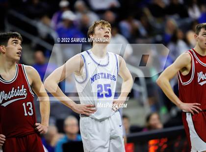 Thumbnail 3 in Millard North vs. Omaha Westside photogallery.