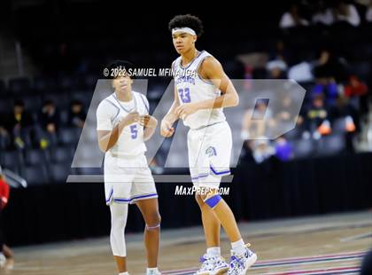 Thumbnail 3 in Millard North vs. Omaha Westside photogallery.