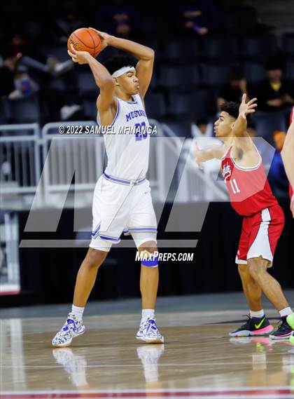 Thumbnail 2 in Millard North vs. Omaha Westside photogallery.