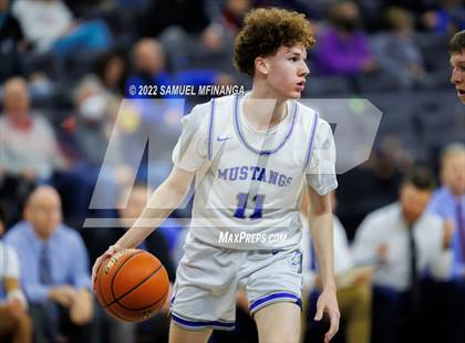 Thumbnail 3 in Millard North vs. Omaha Westside photogallery.