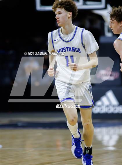 Thumbnail 2 in Millard North vs. Omaha Westside photogallery.