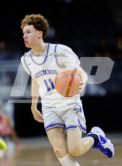 Thumbnail 2 in Millard North vs. Omaha Westside photogallery.