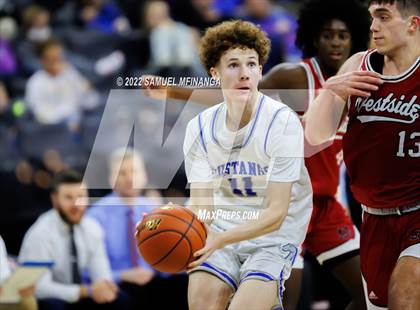 Thumbnail 2 in Millard North vs. Omaha Westside photogallery.
