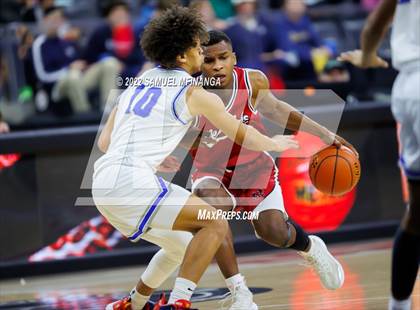 Thumbnail 2 in Millard North vs. Omaha Westside photogallery.