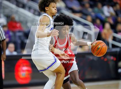 Thumbnail 3 in Millard North vs. Omaha Westside photogallery.