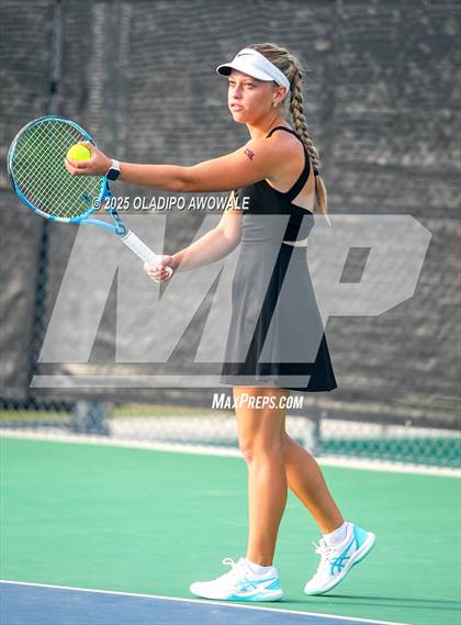 Thumbnail 2 in UIL 3A Girls Tennis (Round of 16) photogallery.