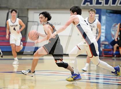 Thumbnail 2 in St. Margaret's vs. Huntington Beach (North South Challenge) photogallery.