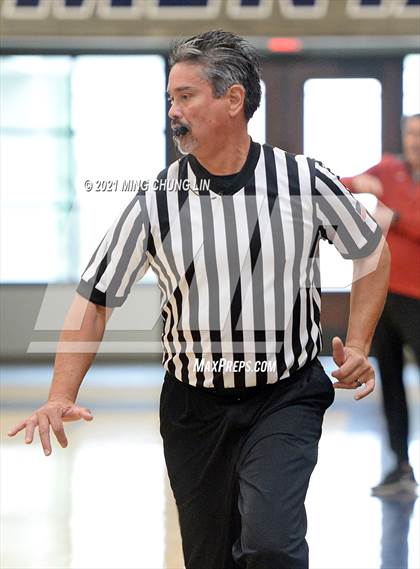 Thumbnail 1 in St. Margaret's vs. Huntington Beach (North South Challenge) photogallery.