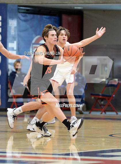 Thumbnail 1 in St. Margaret's vs. Huntington Beach (North South Challenge) photogallery.
