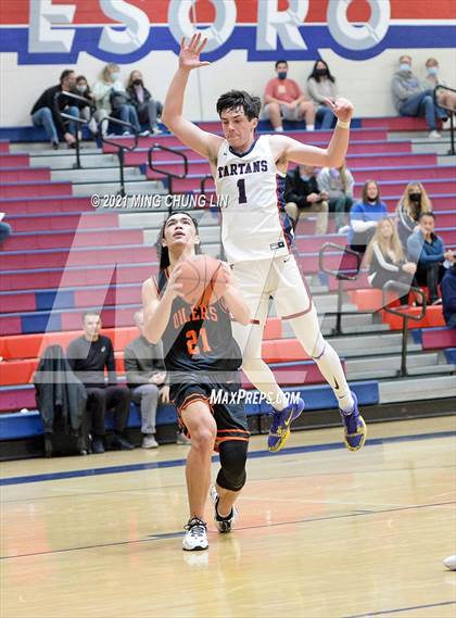 Thumbnail 2 in St. Margaret's vs. Huntington Beach (North South Challenge) photogallery.