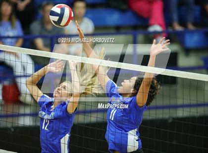 Thumbnail 1 in Flower Mound @ Plano West photogallery.