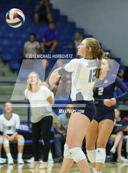 Thumbnail 3 in Flower Mound @ Plano West photogallery.