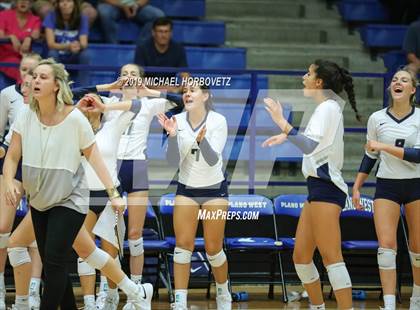 Thumbnail 2 in Flower Mound @ Plano West photogallery.