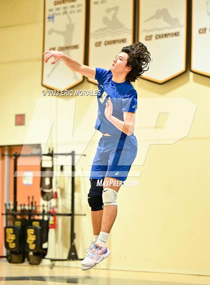 Thumbnail 1 in Grossmont @ El Capitan photogallery.