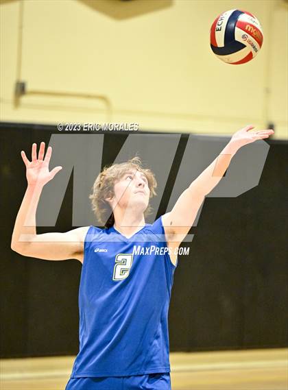 Thumbnail 3 in Grossmont @ El Capitan photogallery.