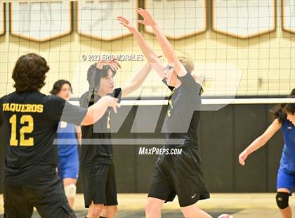 Thumbnail 2 in Grossmont @ El Capitan photogallery.