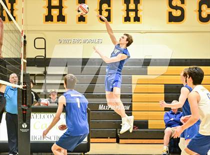 Thumbnail 1 in Grossmont @ El Capitan photogallery.