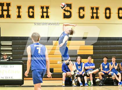Thumbnail 1 in Grossmont @ El Capitan photogallery.