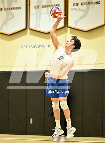 Thumbnail 3 in Grossmont @ El Capitan photogallery.