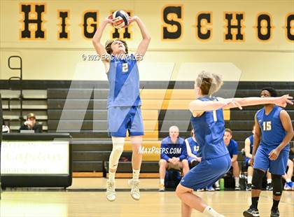 Thumbnail 2 in Grossmont @ El Capitan photogallery.