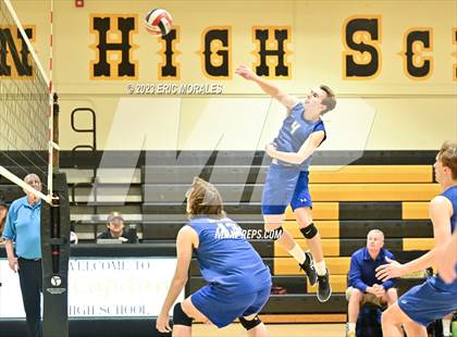 Thumbnail 3 in Grossmont @ El Capitan photogallery.