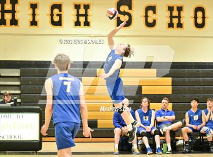 Thumbnail 2 in Grossmont @ El Capitan photogallery.