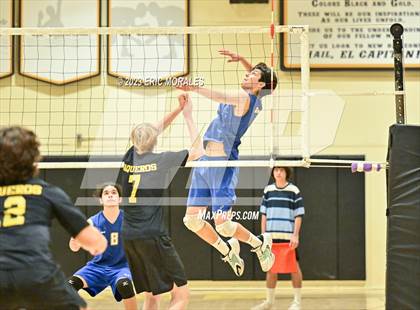 Thumbnail 1 in Grossmont @ El Capitan photogallery.