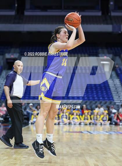 Thumbnail 2 in Hardin-Jefferson vs. Brownsboro (UIL 4A State Final) photogallery.