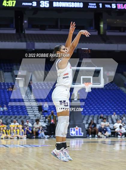Thumbnail 1 in Hardin-Jefferson vs. Brownsboro (UIL 4A State Final) photogallery.
