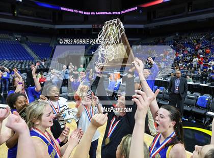 Thumbnail 1 in Hardin-Jefferson vs. Brownsboro (UIL 4A State Final) photogallery.