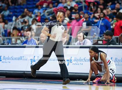 Thumbnail 3 in Hardin-Jefferson vs. Brownsboro (UIL 4A State Final) photogallery.