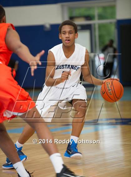 Thumbnail 1 in Rockwall vs. Kingwood (McDonald's Texas Invitational) photogallery.