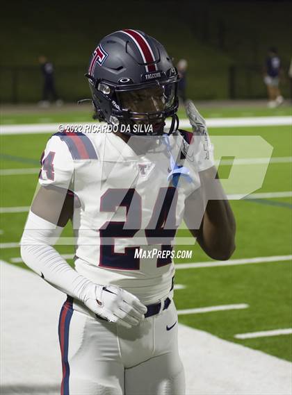 Thumbnail 3 in Tompkins vs Mayde Creek photogallery.