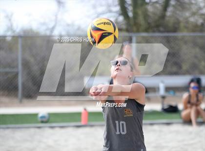 Thumbnail 2 in Salpointe Catholic vs O'Connor (CatBox Classic Beach Invitational) photogallery.