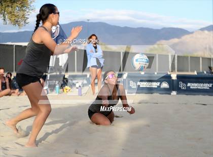 Thumbnail 3 in Salpointe Catholic vs O'Connor (CatBox Classic Beach Invitational) photogallery.