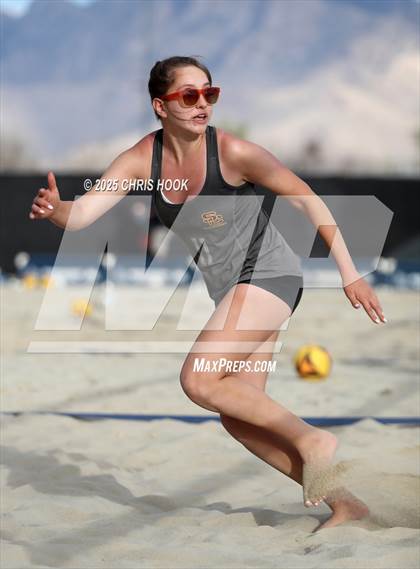 Thumbnail 2 in Salpointe Catholic vs O'Connor (CatBox Classic Beach Invitational) photogallery.