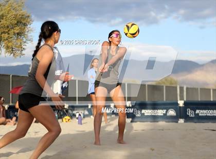 Thumbnail 2 in Salpointe Catholic vs O'Connor (CatBox Classic Beach Invitational) photogallery.