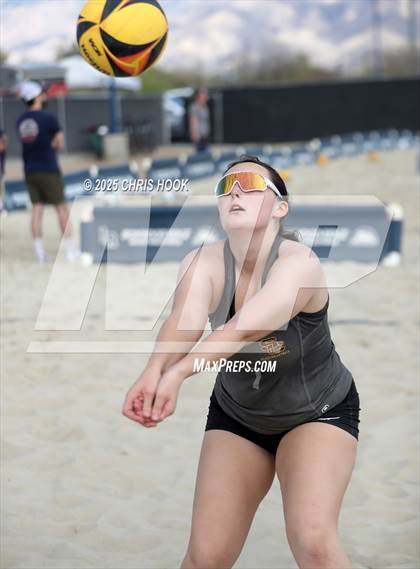 Thumbnail 2 in Salpointe Catholic vs O'Connor (CatBox Classic Beach Invitational) photogallery.