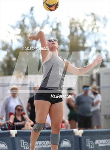 Thumbnail 2 in Salpointe Catholic vs O'Connor (CatBox Classic Beach Invitational) photogallery.